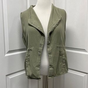 MUDD Army Green Utility Vest XL